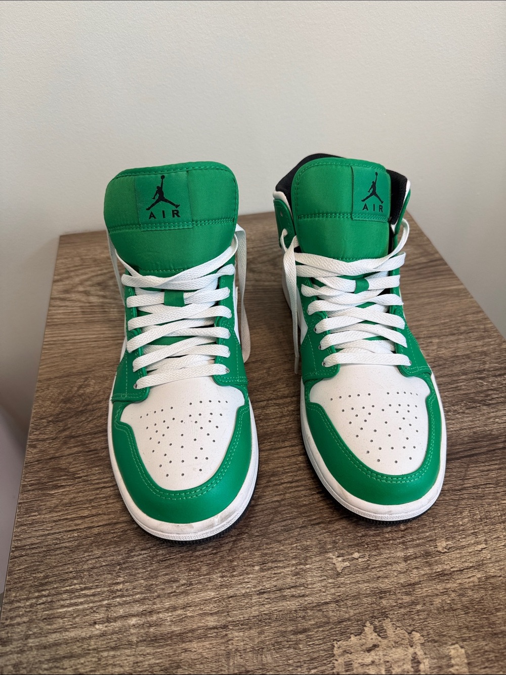Jordan High-Top Sneakers - Green/White